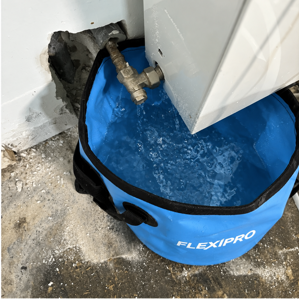 Seau de plombier pliable
